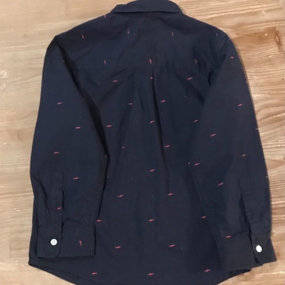 Crown & Ivy Kids Button Up Shark Shirt size 7 - Picture 2 of 5